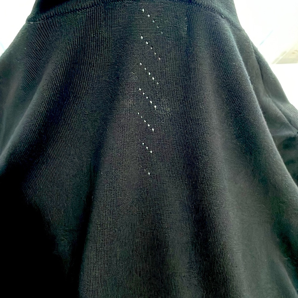 United States Sweaters Black V Neck Sweater - Picture 6 of 6